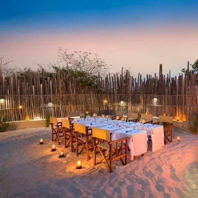 Villa Santorini- Mozambique