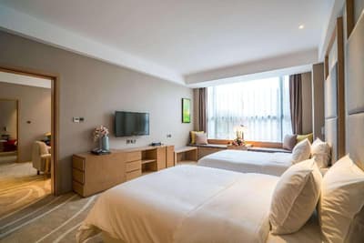 Ramada Encore Jintang