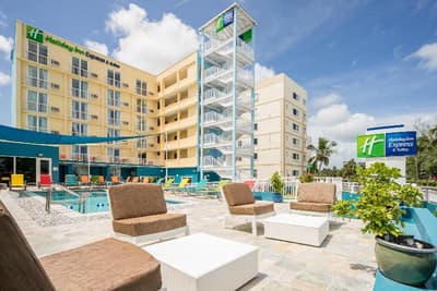 Holiday Inn Express and Suites Nassau