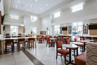 Holiday Inn Express and Suites Boynton Beach West