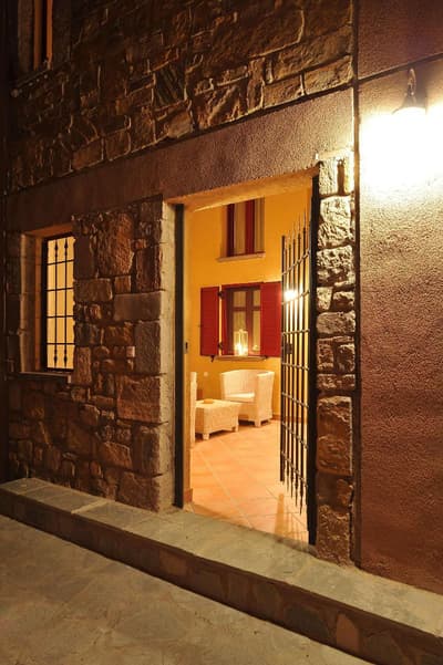 The Varos Residences Hotel