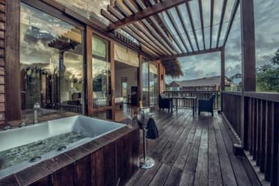 Suriya Resort Kammala