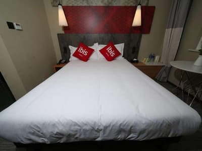 ibis Chengdu American Center Hotel