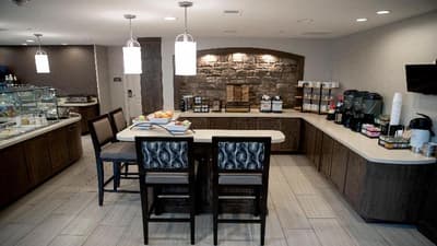 Staybridge Suites Auburn Hills - Crossing Drive