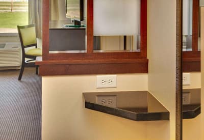 AmericInn by Wyndham Fairfield