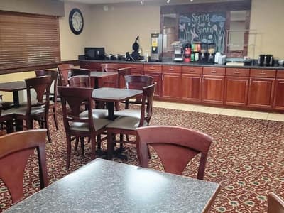 University Inn Boiling Springs
