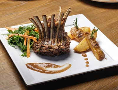 Cavo Orient Beach Hotel & Suites