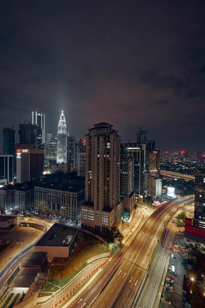 TRILLION SUITES by SLG