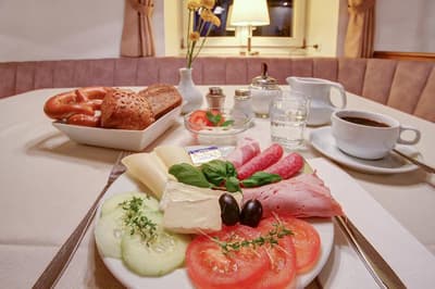 Premier Inn Passau Weisser Hase