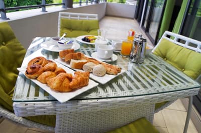 Nitzana Residences & Restaurant