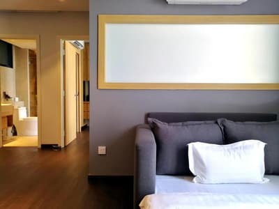 M Summit 191 Executive Suites