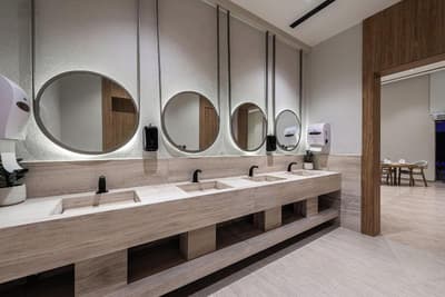Voyage Hotel
