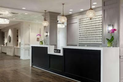 The Asheville Foundry Inn, Curio Collection by Hil