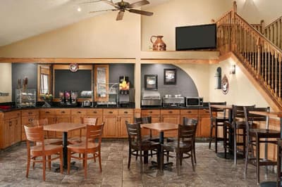 AmericInn by Wyndham Virginia