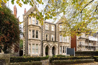 SACO Cardiff - Cathedral Road