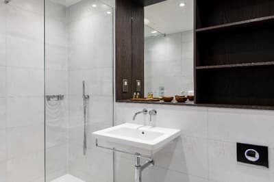 Cove - Cannon Street, The City