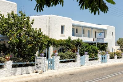 Stratos Apartments & Studios