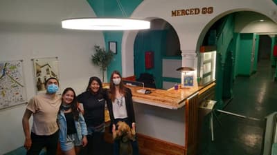 Hostel Boutique Merced 88      