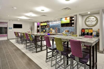 Home2 Suites by Hilton KCI Airport
