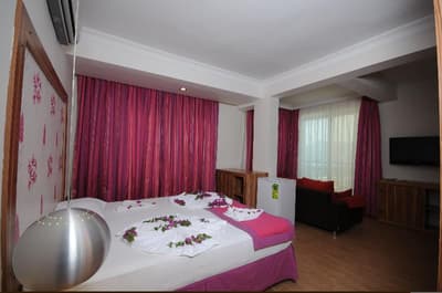 Cle Beach Boutique Hotel