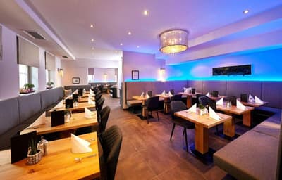 Two Timez - Boutique Hotel