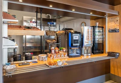 B&B Hôtel LYON Saint-Bonnet Mi-Plaine