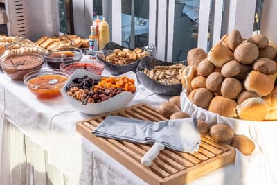 Dionysos Hotel and Studios