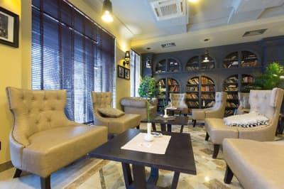 Xenon hotel