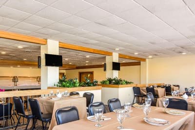 Ramada by Wyndham Santee I-95