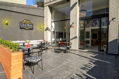 Global Suites Hotel