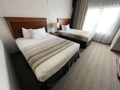 Country Inn & Suites by Radisson, Appleton North,