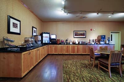Hawthorn Extended Stay by Wyndham Minot