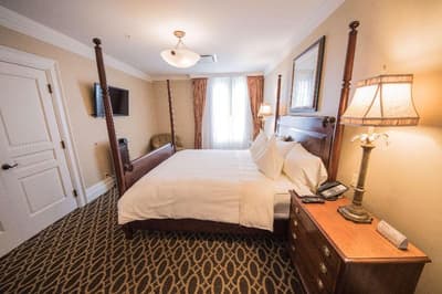Royal Park Hotel