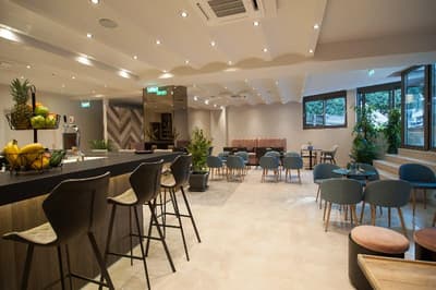 Athens Platinum Rooms And Suites