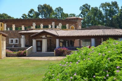 Limone Beach Village