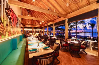 Hard Rock Hotel Maldives