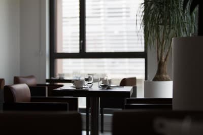 TWENTY BUSINESS FLATS