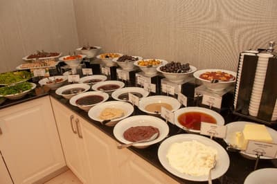 Empula Hotel & Residences