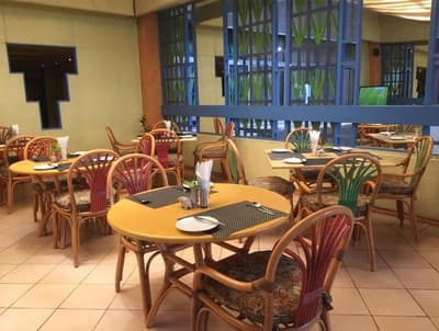 Chester Hotel & Suites