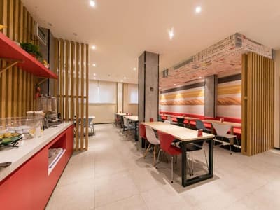 Ibis Hotel (Xi'an Jianzhang Rd Fengdong New Area)