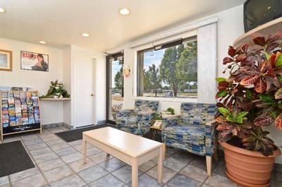 Americas Best Value Inn Lincoln