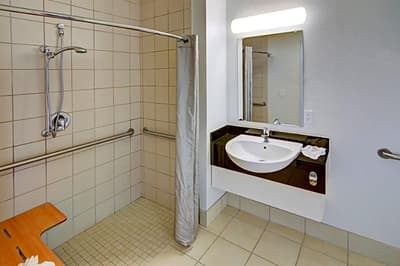 Motel 6 Ft Worth Northlake Speedway