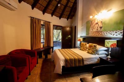 Emdoneni Lodge