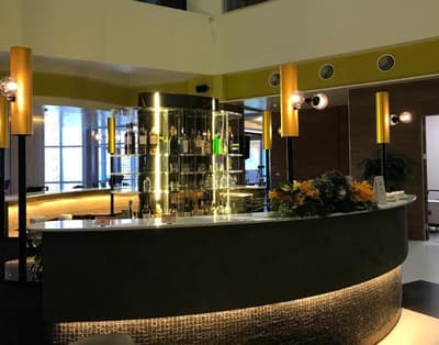AJ Hotel