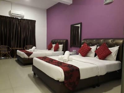 Max Ferringhi Hotel