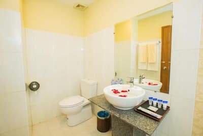 Golden Gate China Town Hotel