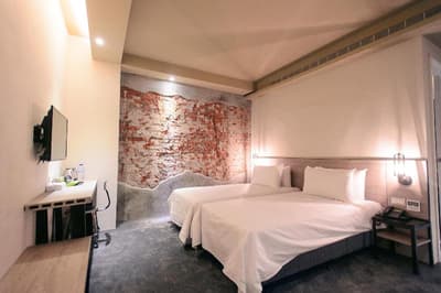 Kiwi Express Hotel Taichung Station Branch Ii