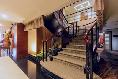 Yeso Hotel