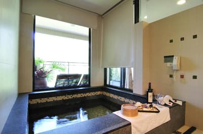 Tai Yi Red Maple Resort