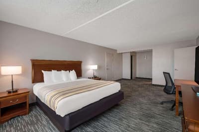 Country Inn & Suites by Radisson, Fredericksburg S
